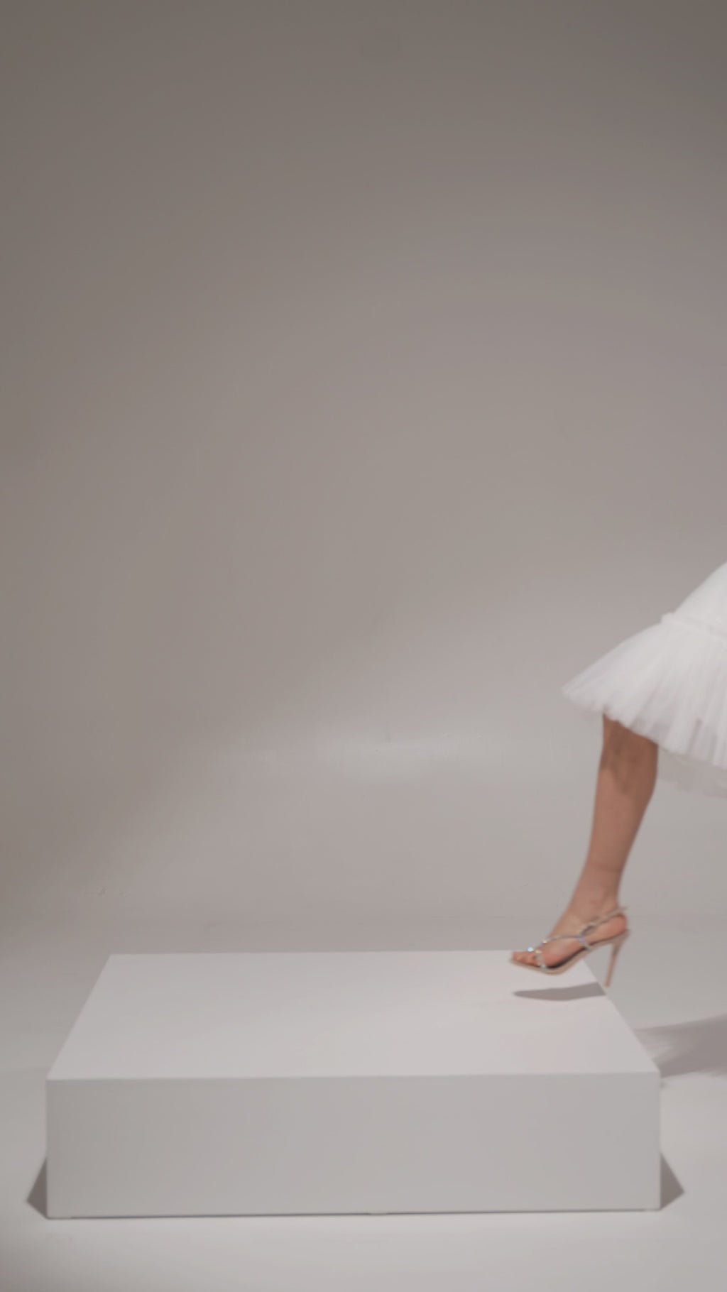 Wedding-Bridal-Party-Dress-Alpa